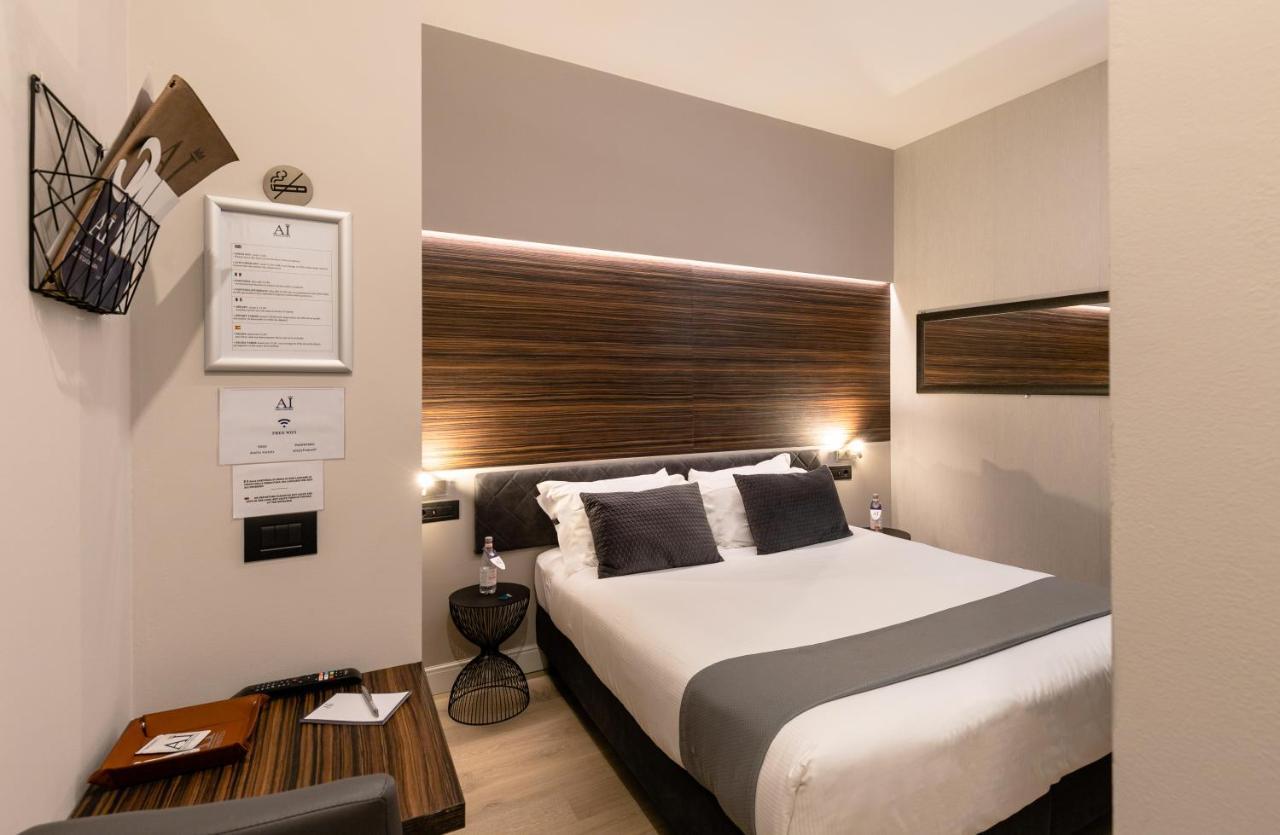 Aiello Hotels - Duomo Milan Luaran gambar