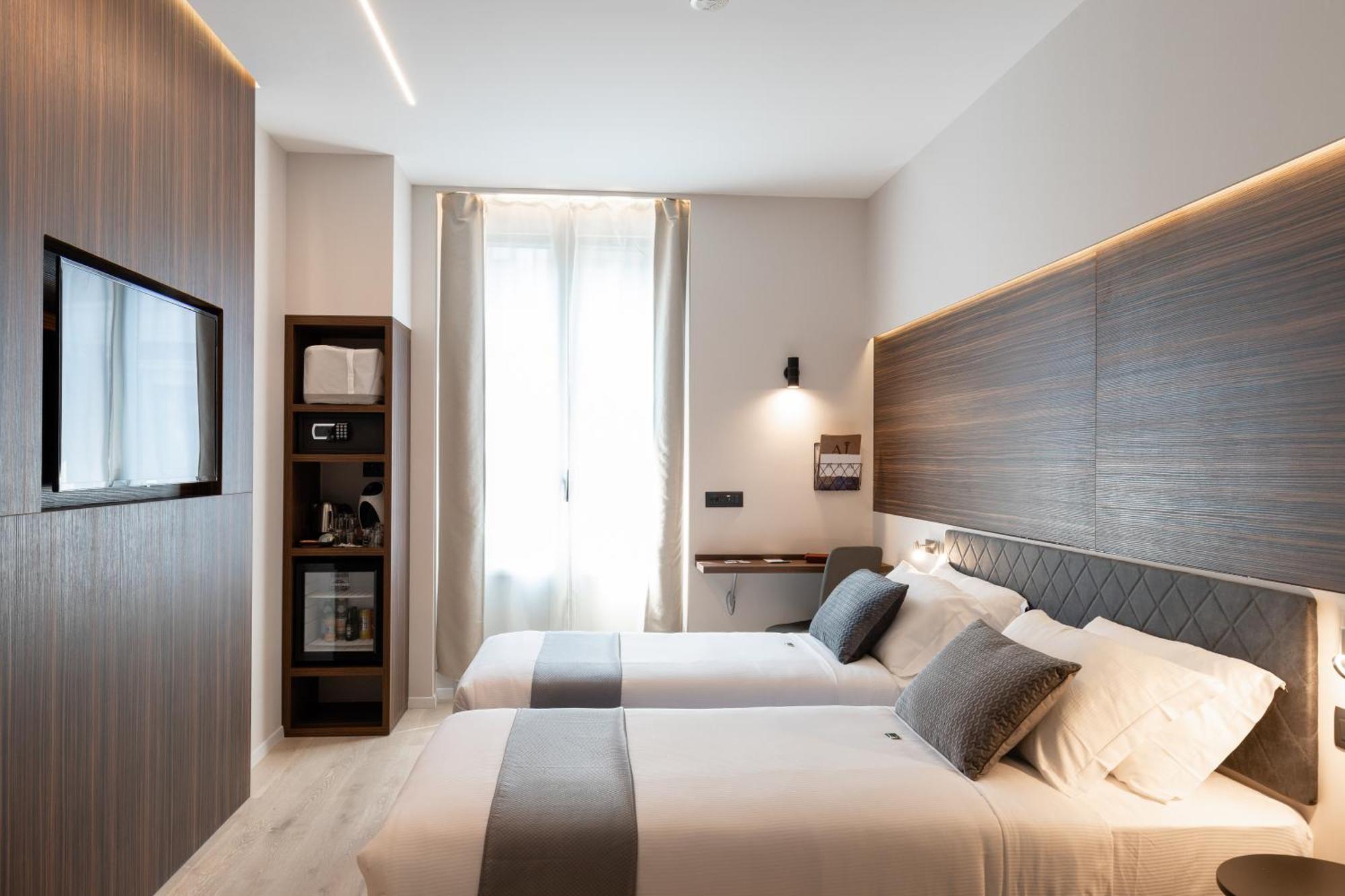 Aiello Hotels - Duomo Milan Luaran gambar